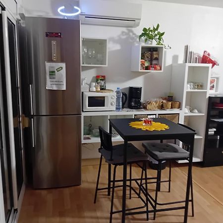 Apartamento Compartido Excelente Ubicacion Эль-Прат-де-Льобрегат Экстерьер фото
