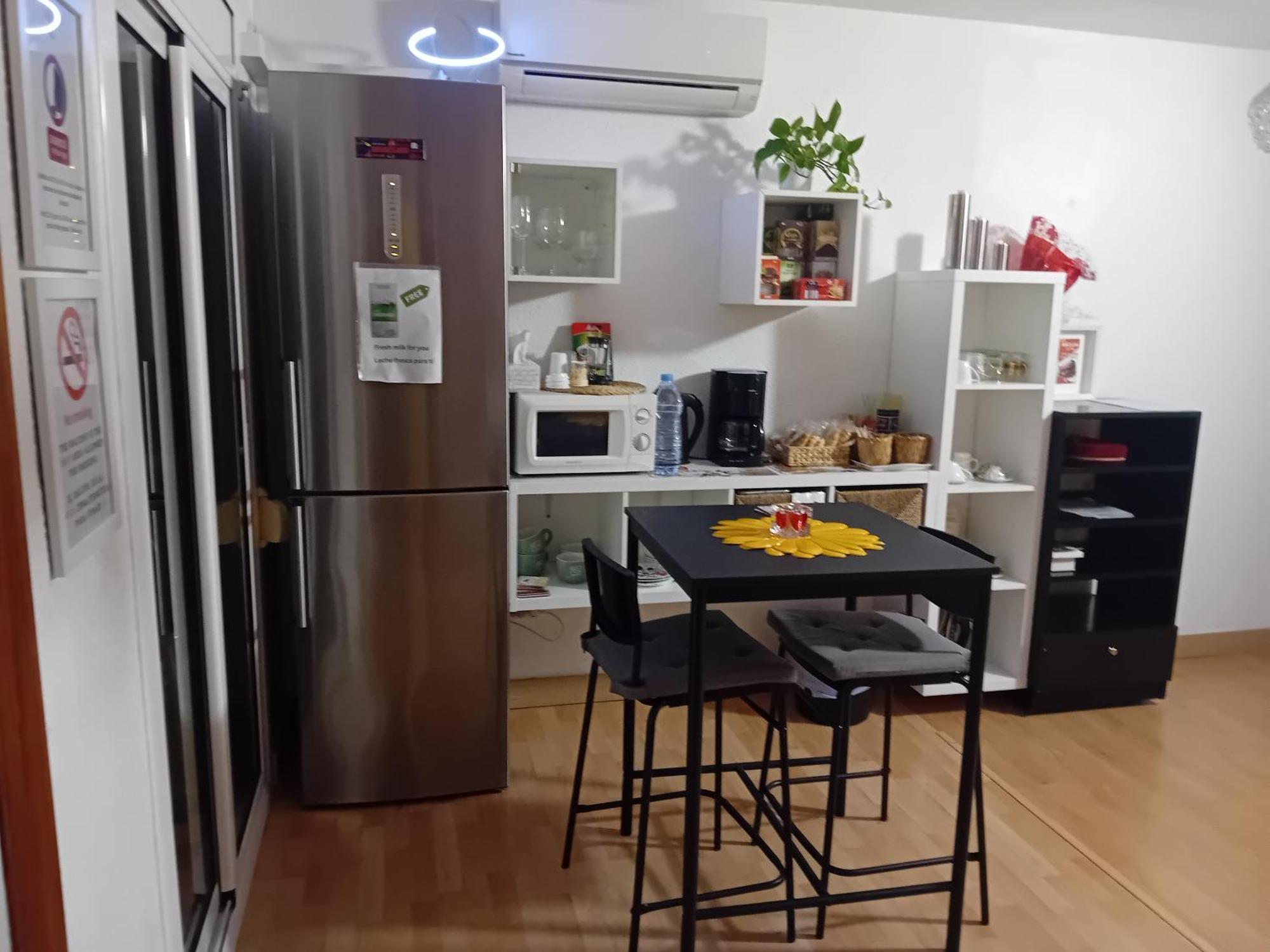 Apartamento Compartido Excelente Ubicacion Эль-Прат-де-Льобрегат Экстерьер фото