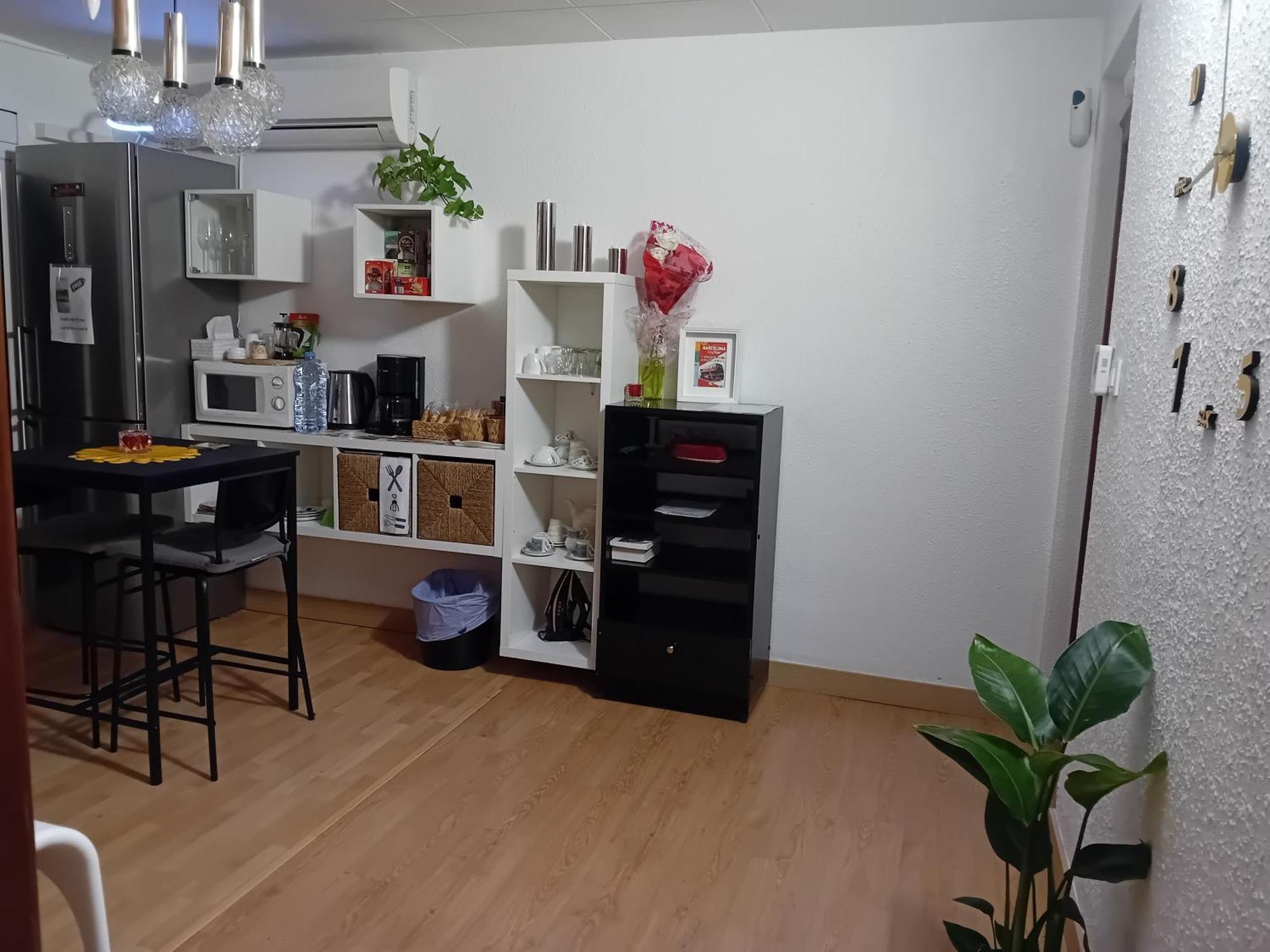 Apartamento Compartido Excelente Ubicacion Эль-Прат-де-Льобрегат Экстерьер фото