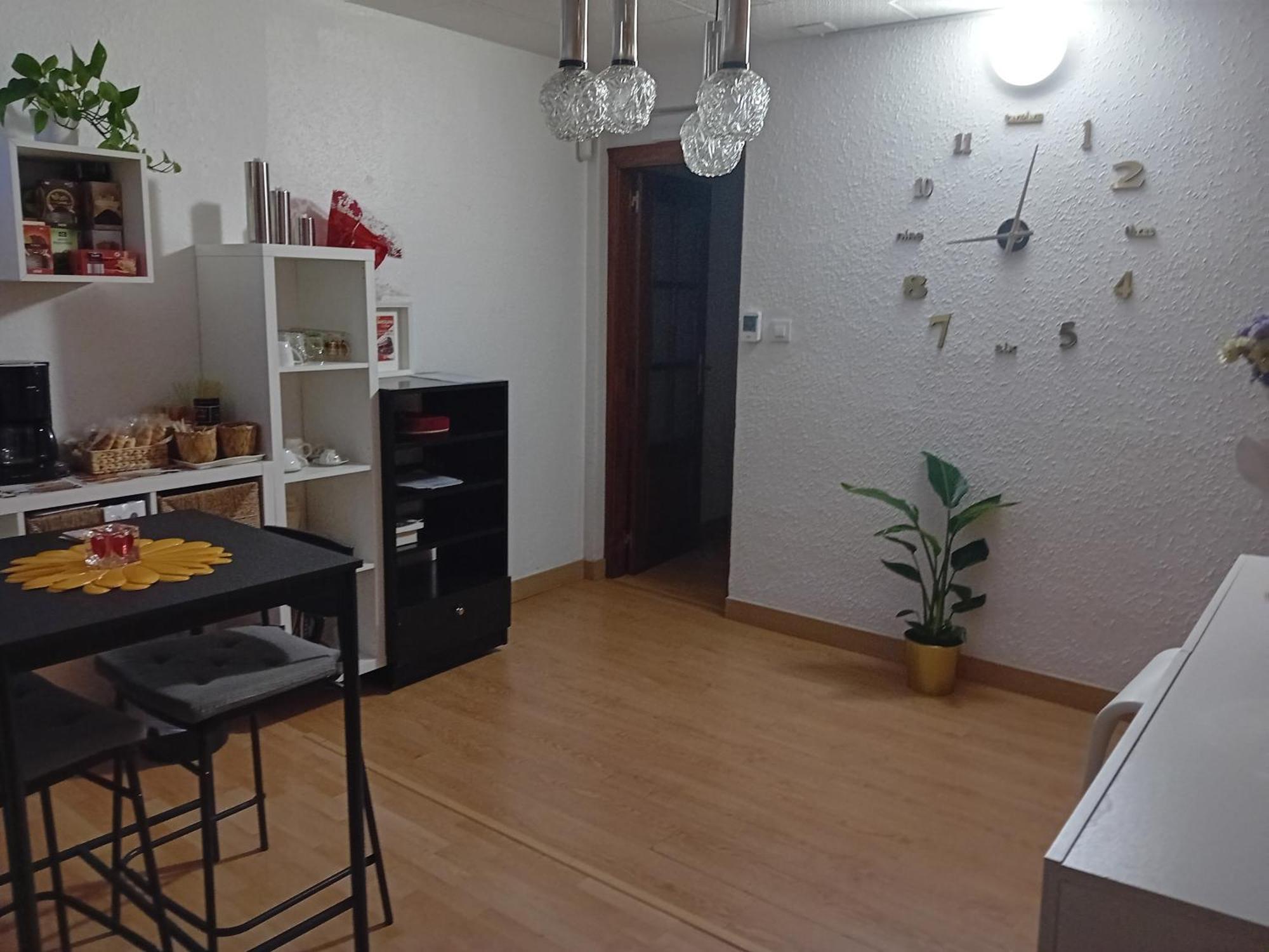 Apartamento Compartido Excelente Ubicacion Эль-Прат-де-Льобрегат Экстерьер фото