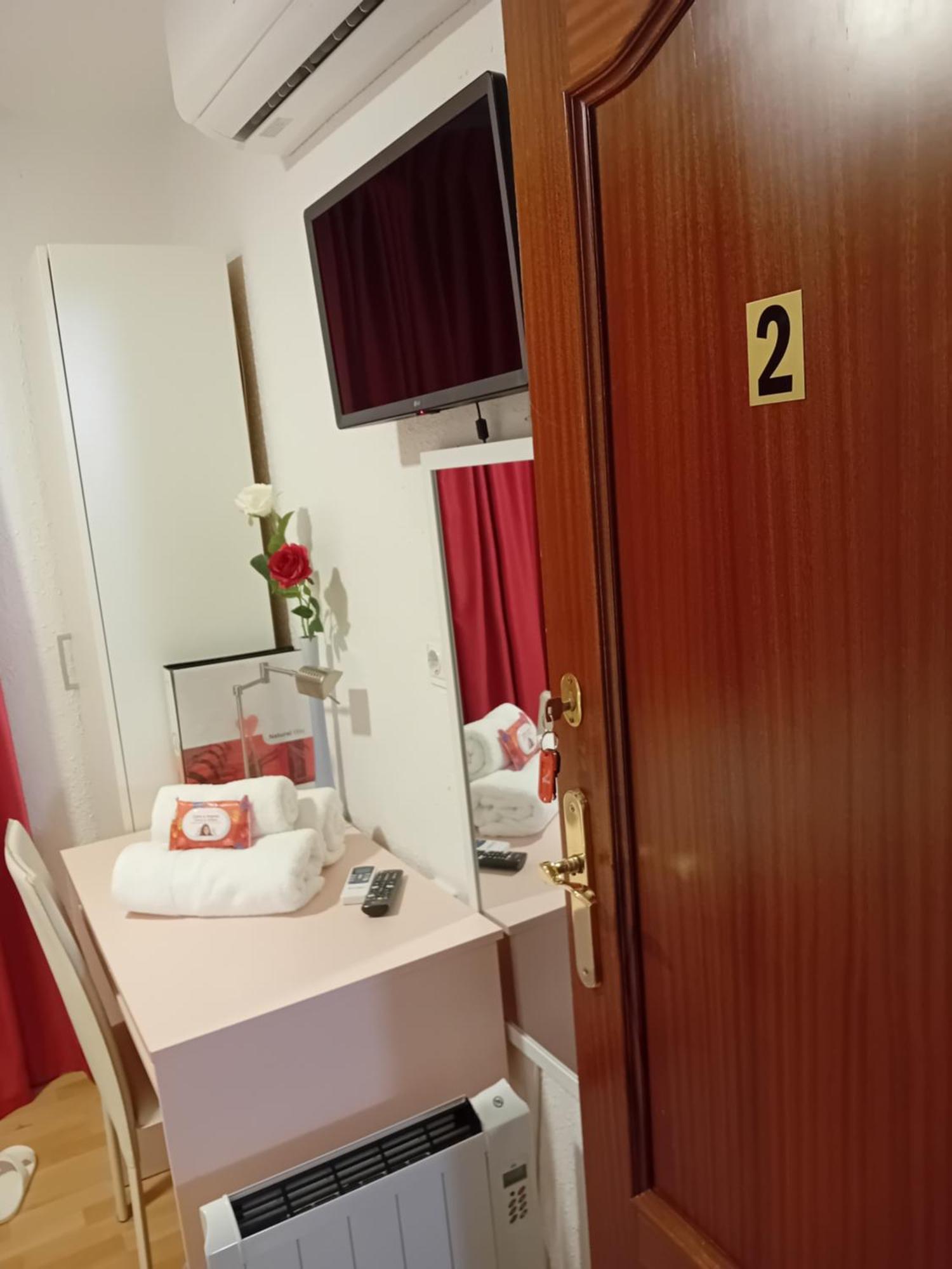 Apartamento Compartido Excelente Ubicacion Эль-Прат-де-Льобрегат Экстерьер фото