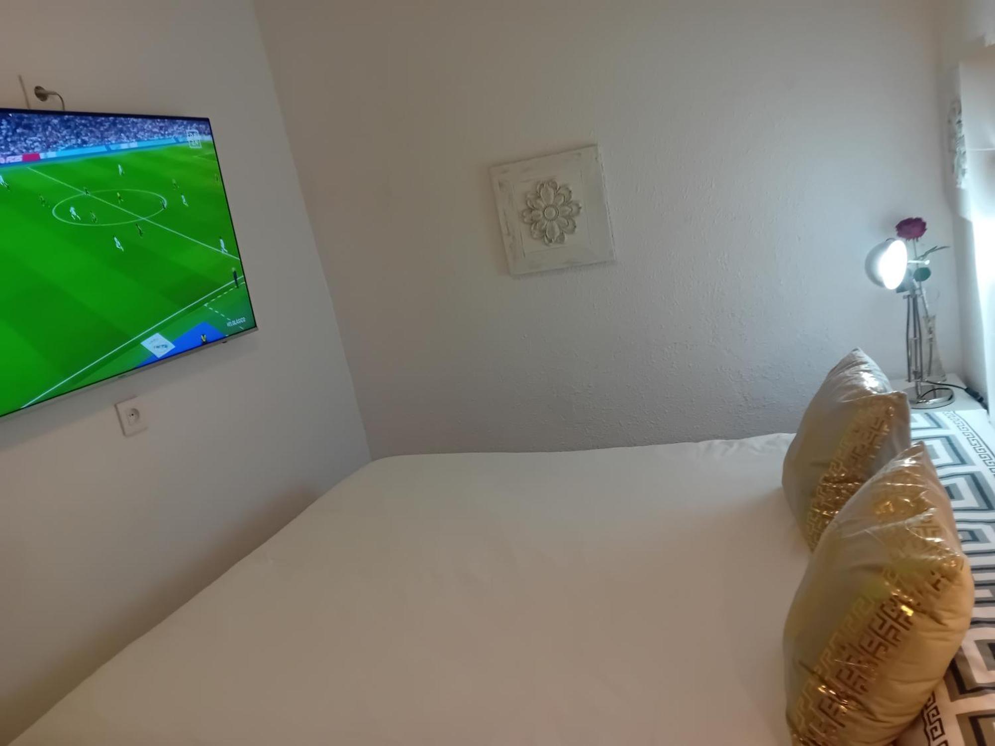 Apartamento Compartido Excelente Ubicacion Эль-Прат-де-Льобрегат Экстерьер фото